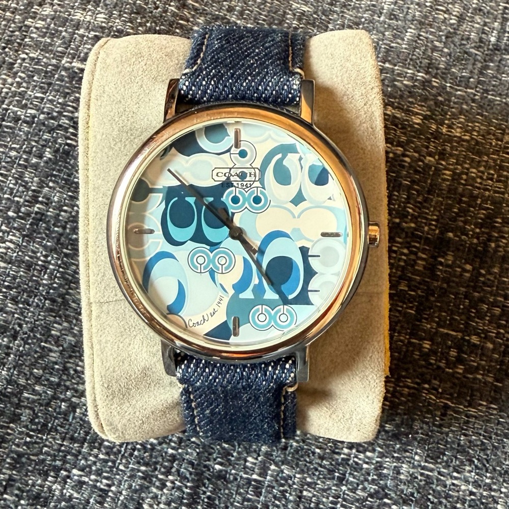 Coach Blue and White Graphic Watch - Picture 6 of 6